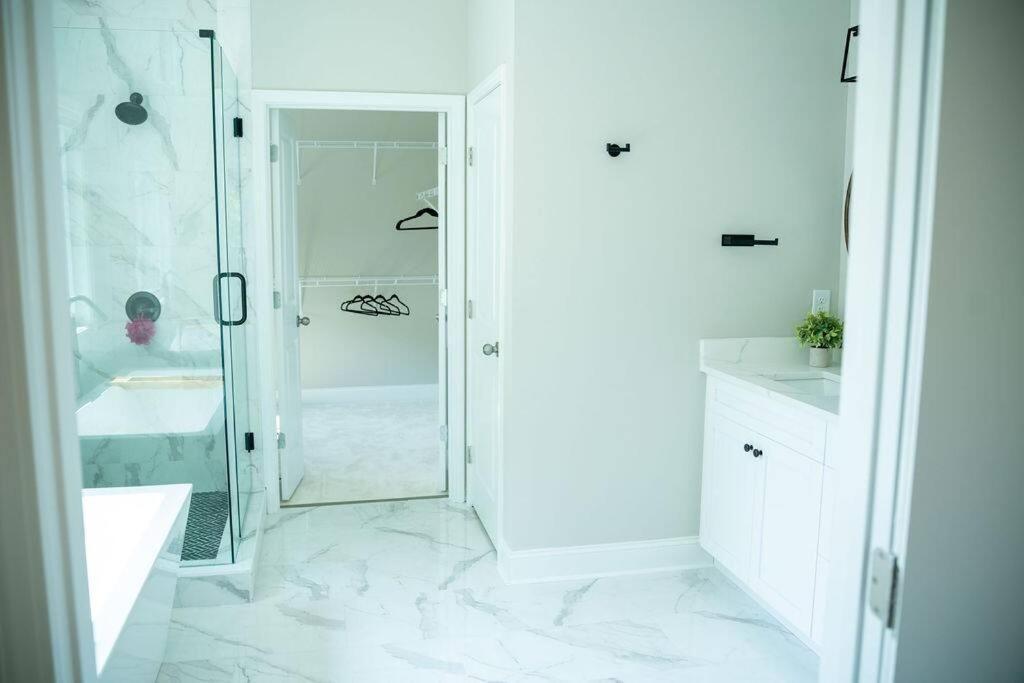 Brand New: Urban Oasis 5 Min From Mercedes Benz Atlanta Exterior foto